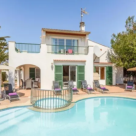 Cala'n Blanes Sleeps 9 Pool Air Con Wifi *